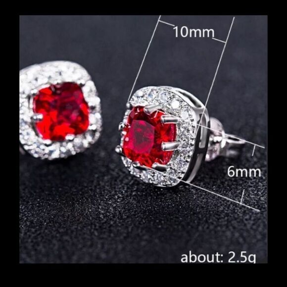 Last pair!Classic zircon studs in Sterling Silver - Picture 3 of 9